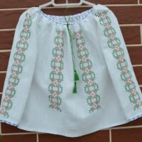 Ie brodată-pentru fetițe